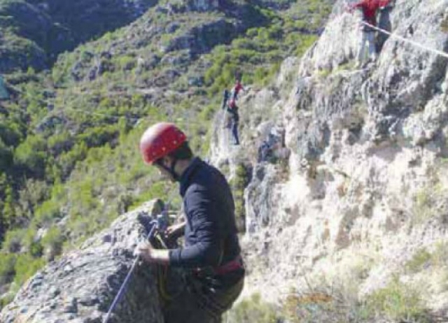  Routes and steel cables 